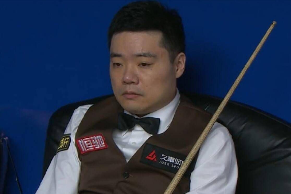 巨胸喷奶水www久久久免费观看